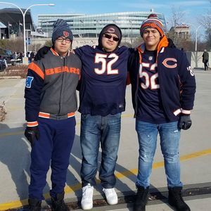 Meet your Posher, Javier